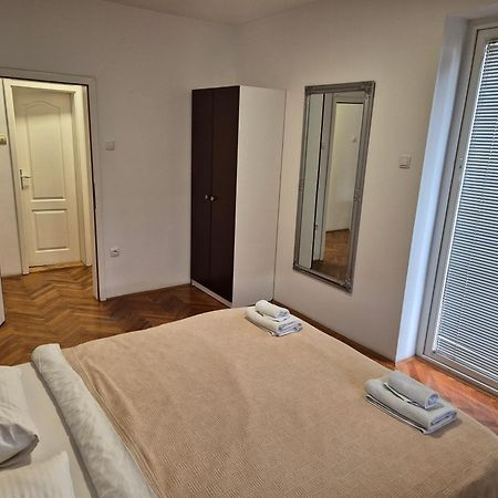 Apartmani Jasmin Novi Sad Extérieur photo