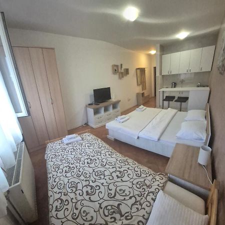 Apartmani Jasmin Novi Sad Extérieur photo
