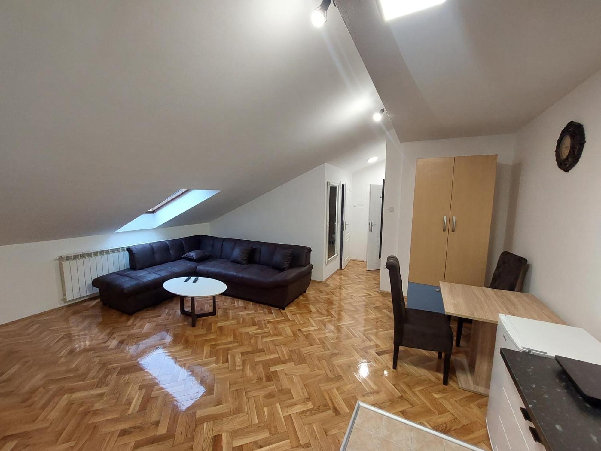 Apartmani Jasmin Novi Sad Extérieur photo