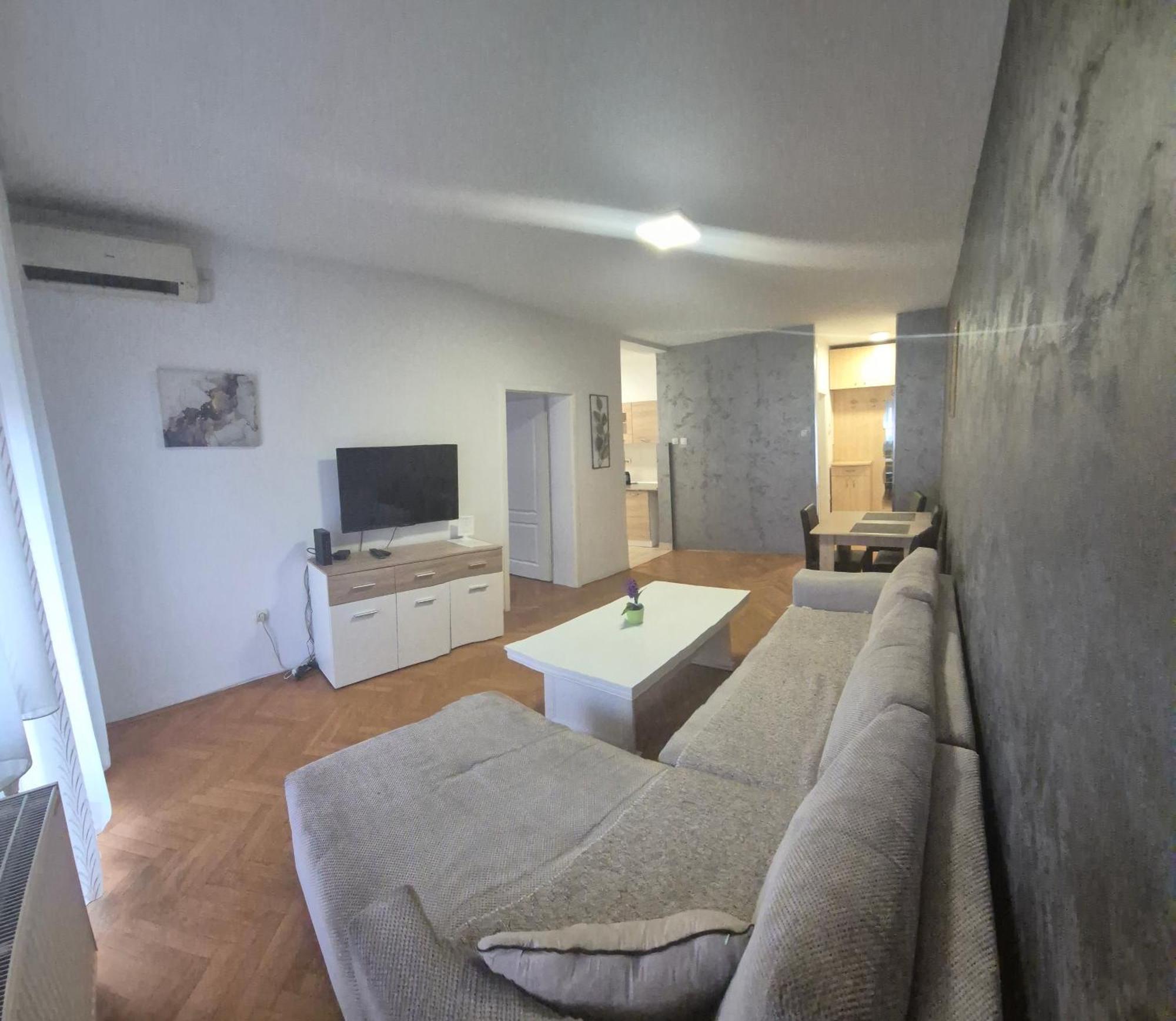 Apartmani Jasmin Novi Sad Extérieur photo